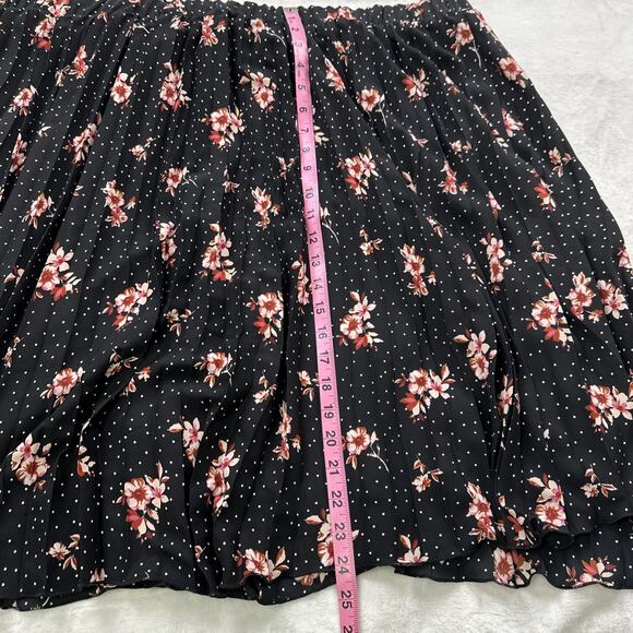 Marybelle Pleated Skirt Plus Size 4X Black Red Floral Knee Length Made USA NEW - Picture 12 of 13